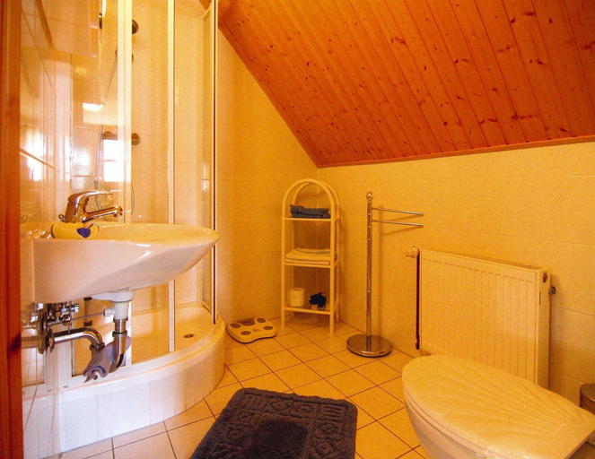 Bathroom, Ferienwohnung, Wieck am Darss, Vorpommern-Rügen