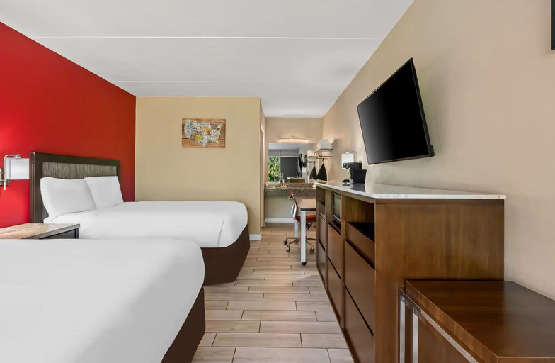 Bedroom 3, Econo Lodge Jennings FL, Hamilton