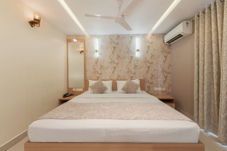 Bedroom 3, Hotel Shoolin Grand , Dakshina Kannada