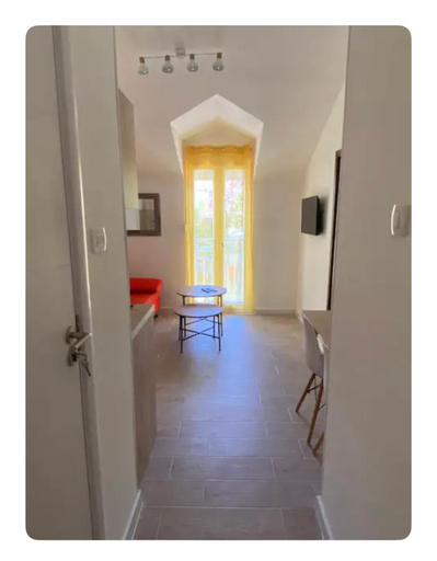 Others 5, Sekulovic Apartments
