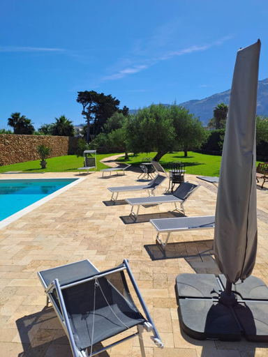 Others 4, Villa Albamonte, Palermo