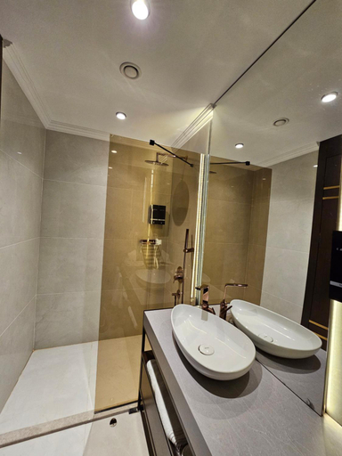 Bathroom 5, Asur Imperial Hotel, Midyat