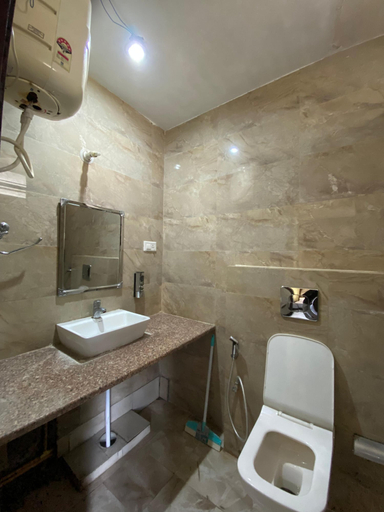 Bathroom, Hotel W inn, Garhwal