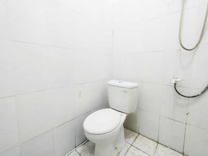 Bathroom 7