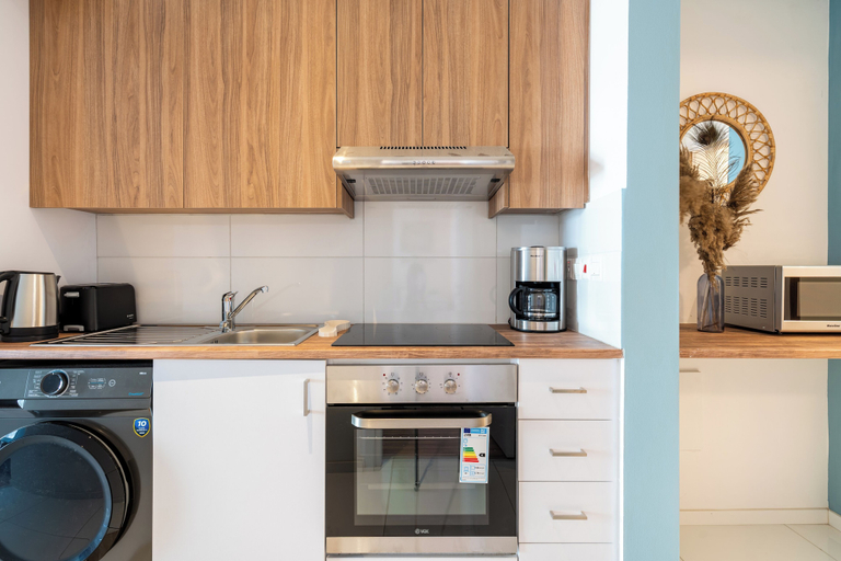 Others 5, Hue 1-Bedroom Apartment in Larnaca, Larnaca