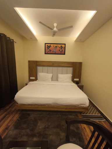 Others 5, Virat Hills by Blue Waves, Dehradun