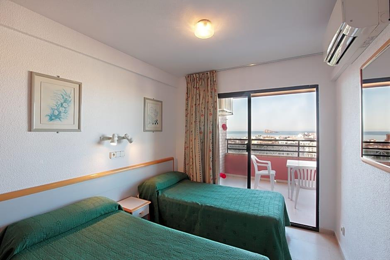 Bedroom 2, La Caseta Apartments , Alicante