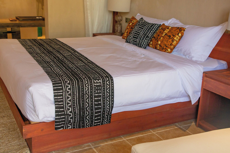 Bedroom 3, Entikko Safari Lodge, Kibanda