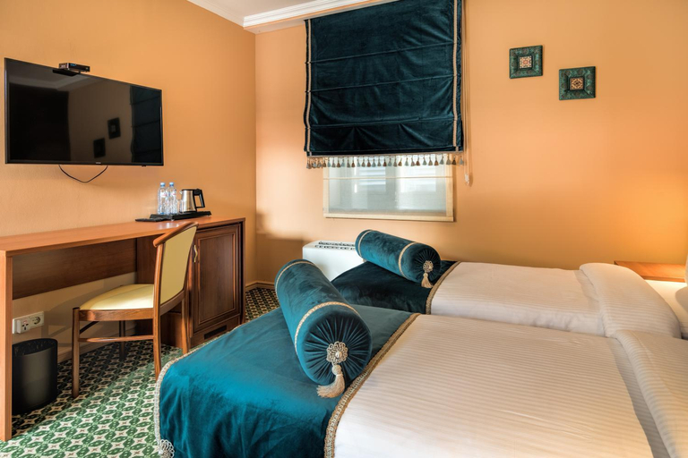 Bedroom 3, Golden Tulip Borjomi, Borjomi