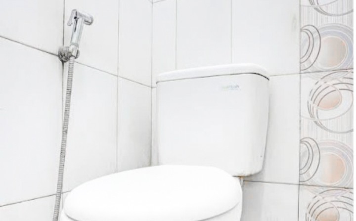 Bathroom 14