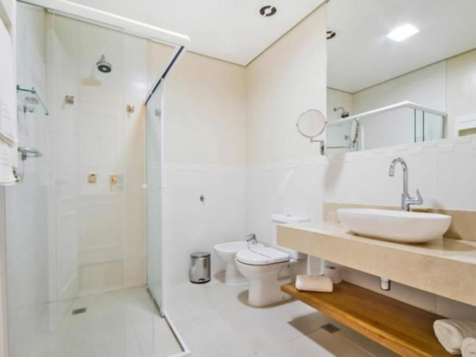 Bathroom 4, Hotel Chateau, Campo Limpo Paulista