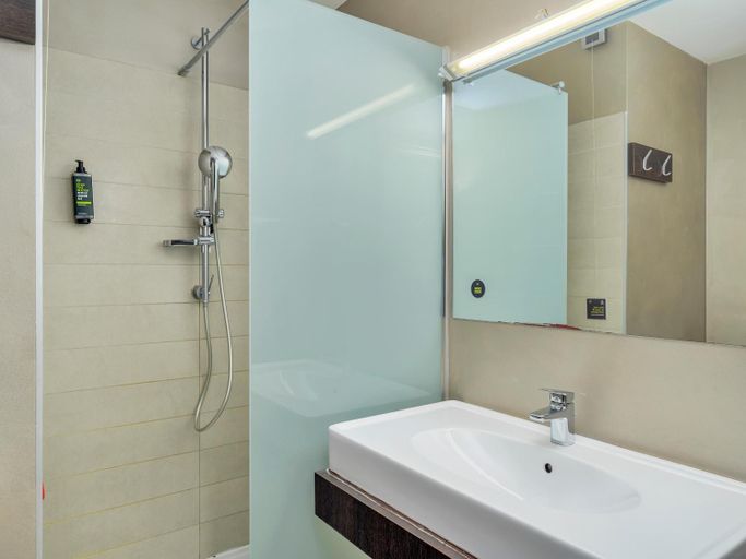 Bathroom 6