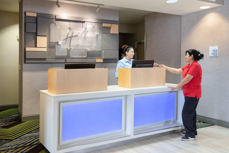 Public Area 5, Holiday Inn Express & Suites TUCUMCARI by IHG, Quay