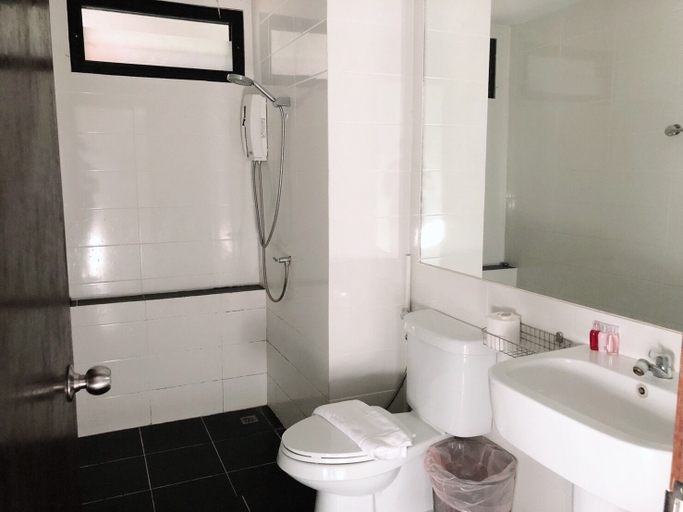 Bathroom 4, Rumpai Loft Habitat, Muang Chiang Mai