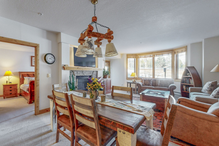 Others 5, Torian Plum Condominiums, Routt