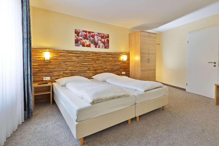 Bedroom 3, City Partner Hotel Central Wuppertal, Wuppertal