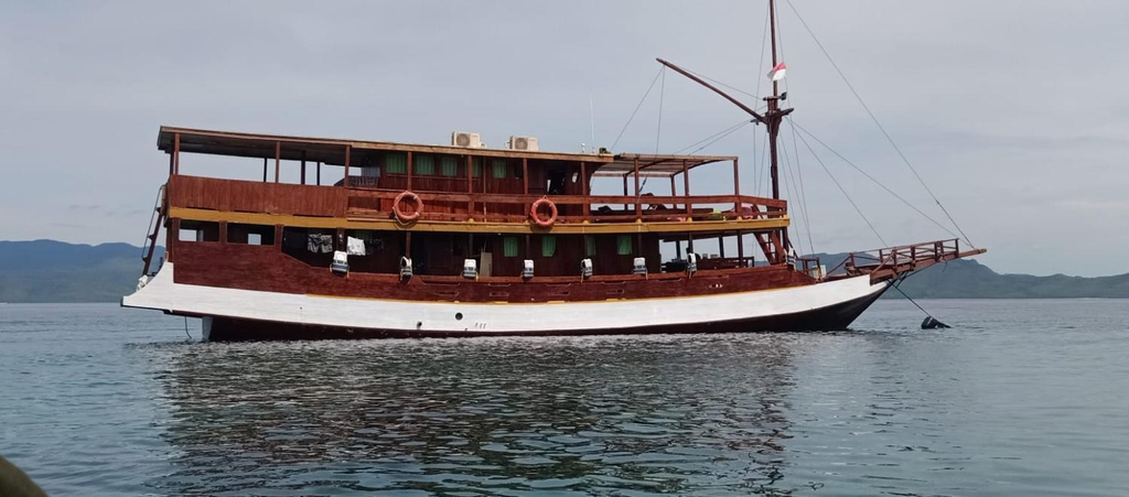 Exterior & Views 5, Boats Open Trip Komodo 3D2N, West Manggarai