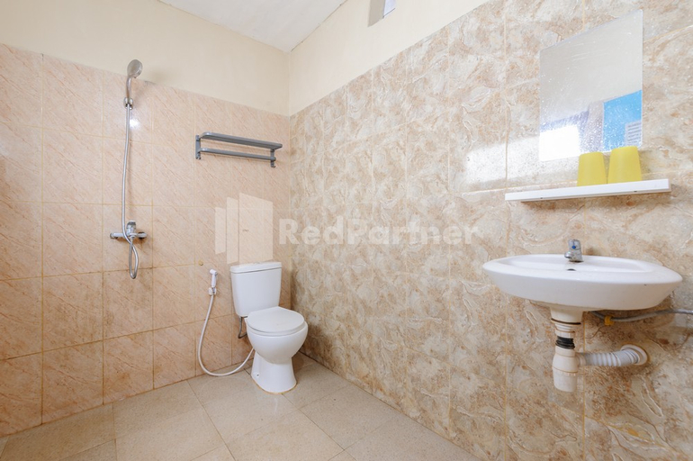 Bathroom 9