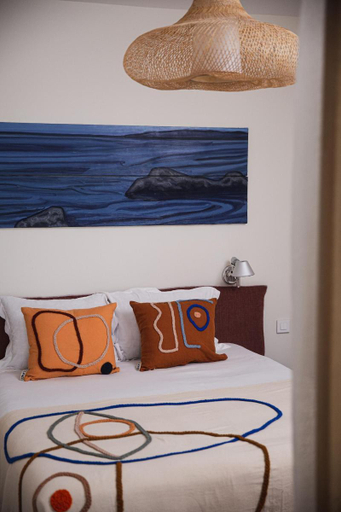 Others 3, Suites The Marcel, Hérault