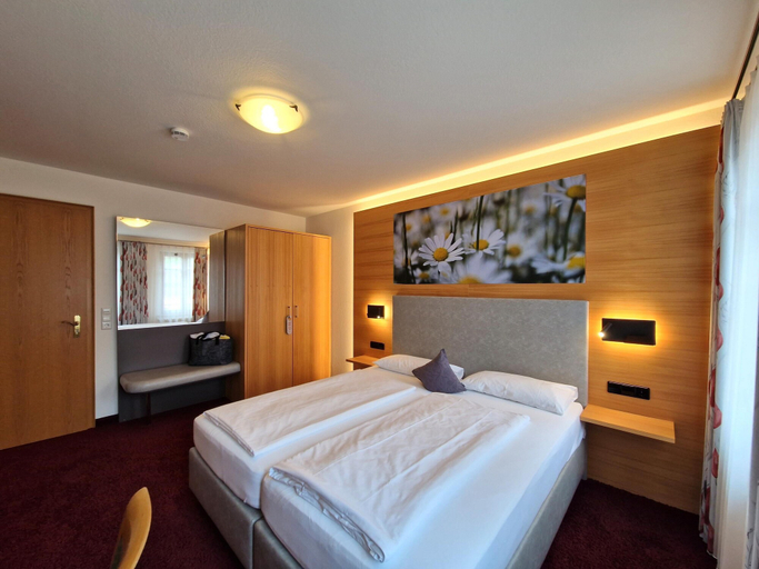 Bedroom 2, Mosers Blume Relax & Genuss Hotel, Ortenaukreis
