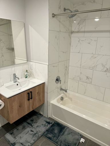 Bathroom, Modern Studio Suites, Jersey City