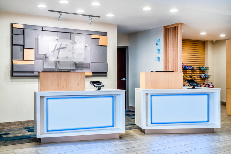 Public Area 3, Holiday Inn Express & Suites TAPPAHANNOCK by IHG, Essex
