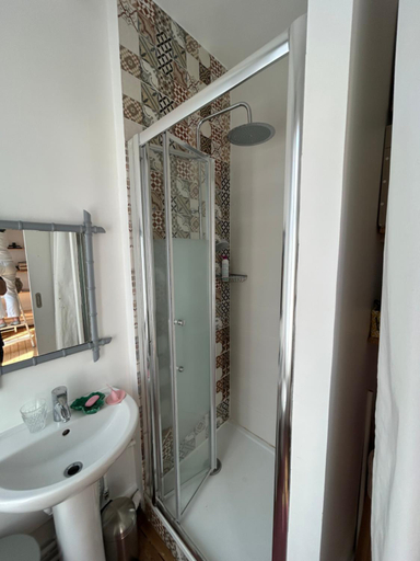 Bathroom 3, Ma jolie maison de Pont l'Eveque, Calvados