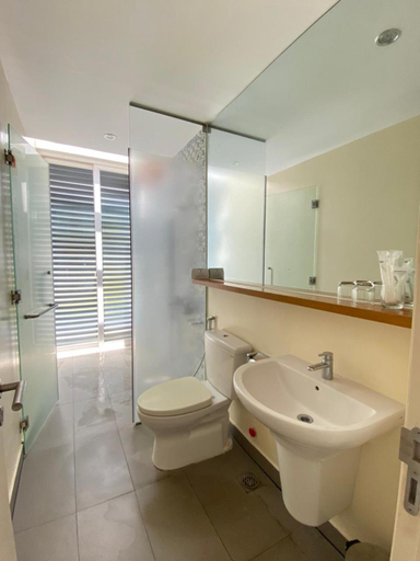 Bathroom 5, Lovely Room Oceanami Resort, Đất Đỏ