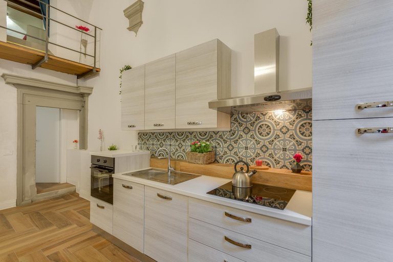 Others 3, Accommodation in Florence, Florence