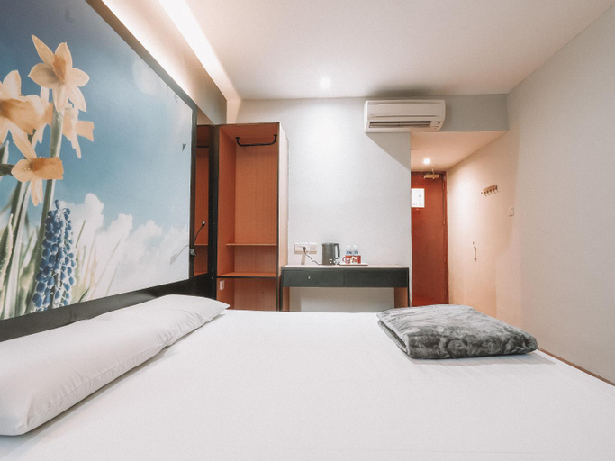 Bedroom 8