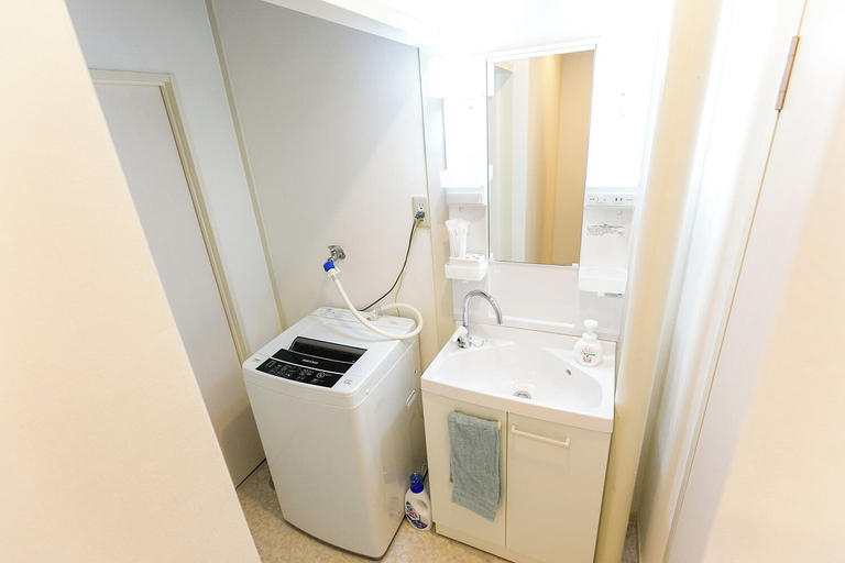 Bathroom 3, VIVA Apartment Yabacho, Nagoya