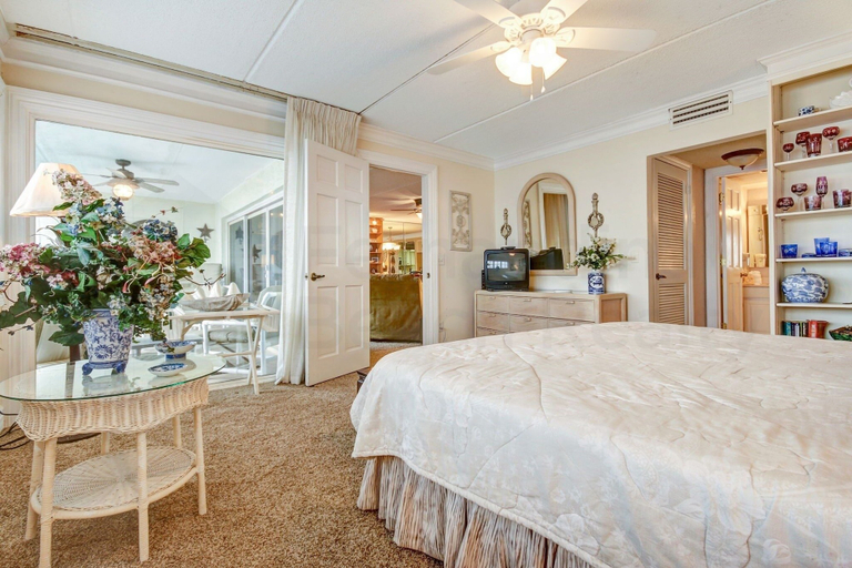 Bedroom 3, Redecorated Foreshore Condo with Spacious Balcony by RedAwning, Nassau