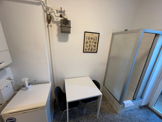 Bathroom 4, Unterkunft am Heischplatz, Kiel