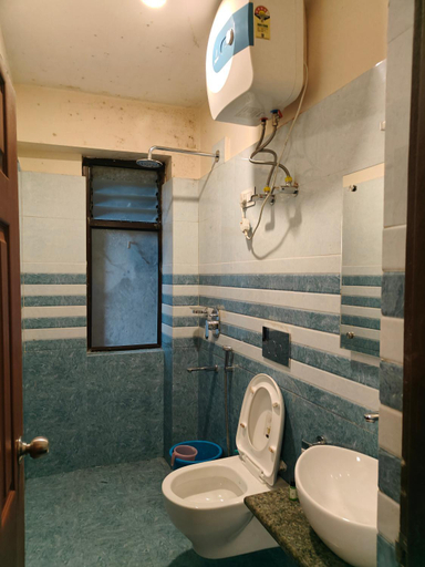 Bathroom 3, YANGKHYIL RESIDENCY, East Sikkim