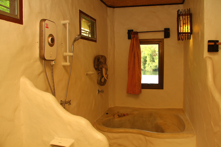 Bathroom 3, The Hub Erawan Resort, Si Sawat
