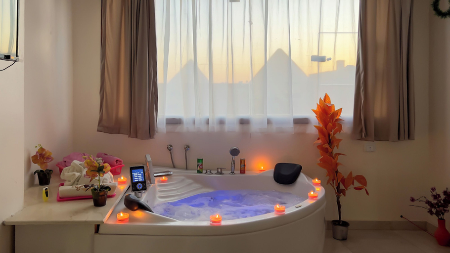 Bathroom 3, Panorama Pyramids Jacuzzi, Al-Ahram