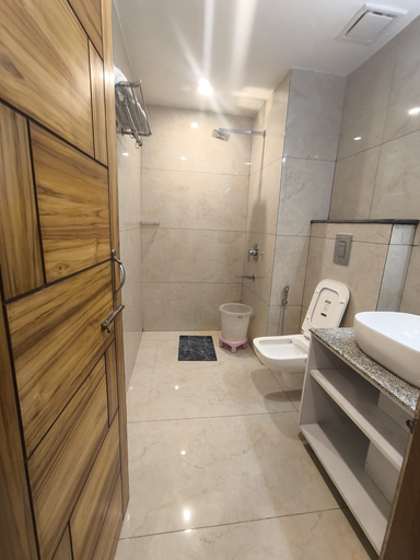 Bathroom 2, Virat Hills by Blue Waves, Dehradun