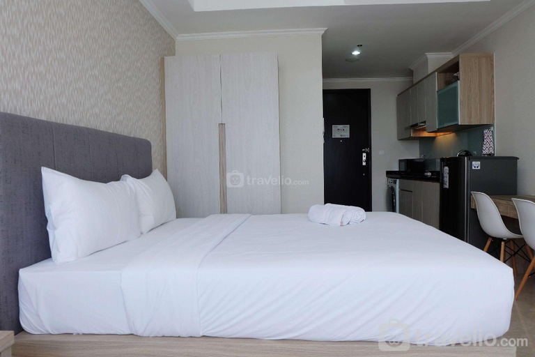 Bedroom 2, Modern and Cozy Studio Menteng Park Apartment By Travelio, Central Jakarta