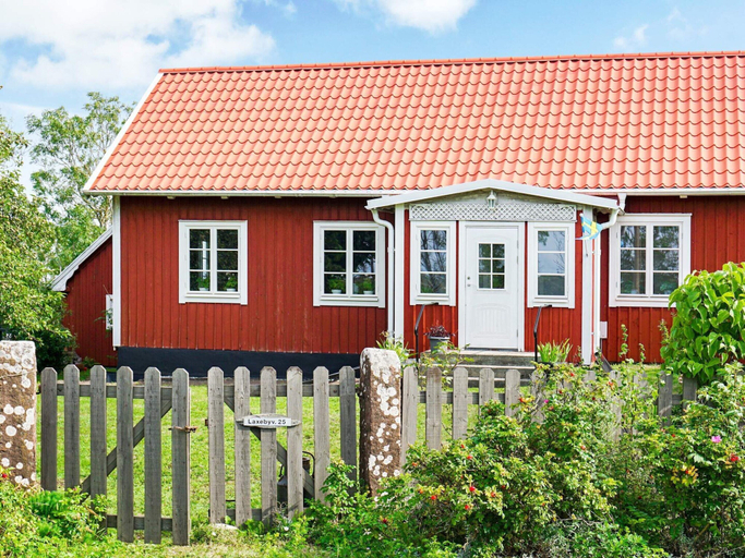 Primary image