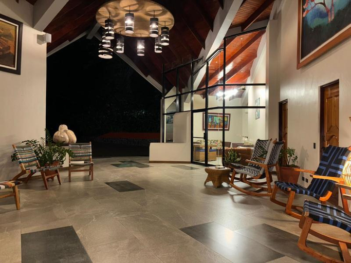 Public Area 4, Papagayo Golden Palms Beachfront Hotel, Carrillo