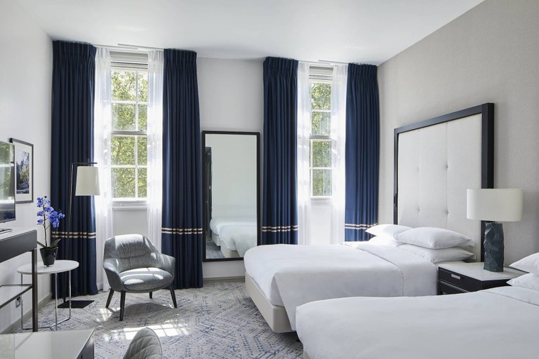 Bedroom 2, London Marriott Hotel Grosvenor Square, London