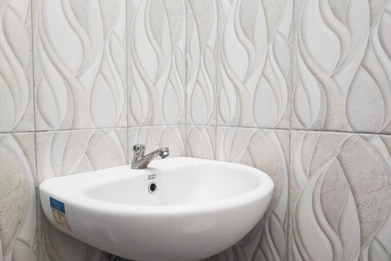 Bathroom 4