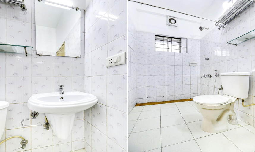 Bathroom 4, Itsy Hotels Ammu Regency, Thrissur
