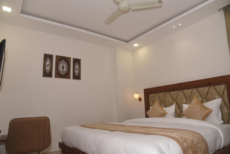 Bedroom, HOTEL LAWANG SIGNAGE, Deoghar