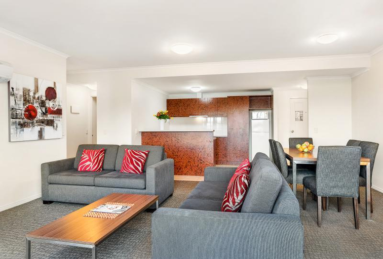 Others 4, MainStay Suites Kew, Melbourne
