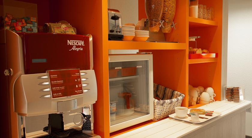 Food & Drinks 2, Premiere Classe Orange, Vaucluse