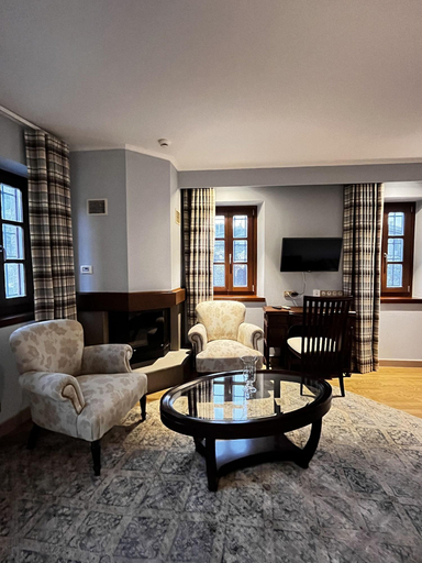 Bedroom 3, Mountrace Suites Spa, Epirus