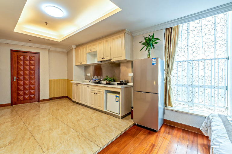 Dining Room 10