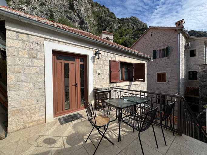 Others 5, Novi Svet Apartmani