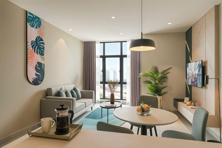 Dining Room 14